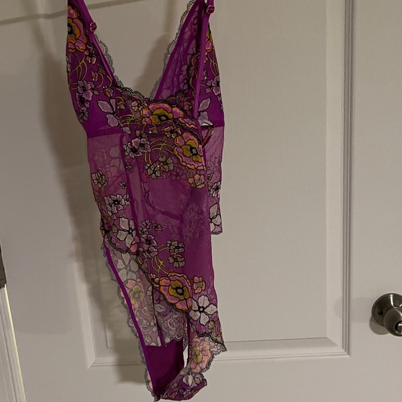 Savage X Fenty Mod Poppy lace teddy - Picture 5 of 8